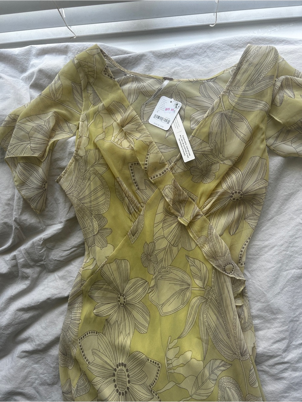 Free People Small Size 4 Light Yellow/Green Floral Dress - Picture 4 of 6